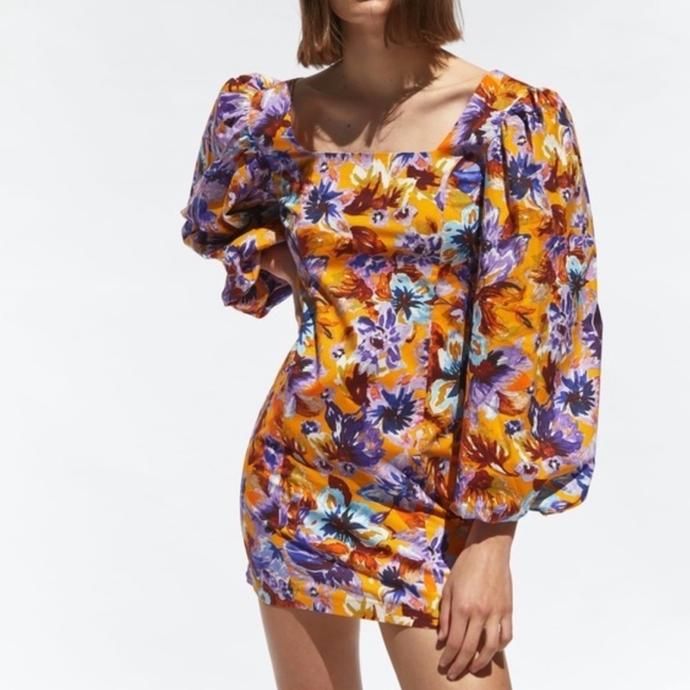 NWT Zara ‘The Camilla Dress’ Floral Puff Sleeve Dress Size Small